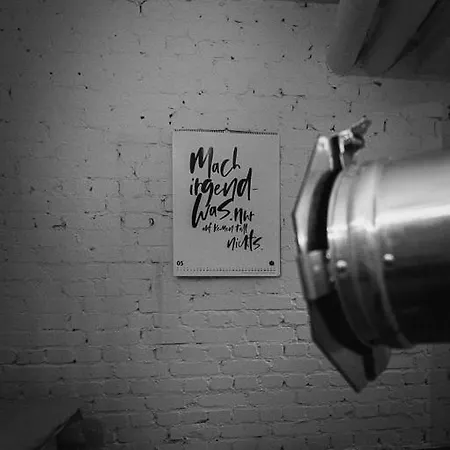 Tinyhaus & Souterrain In *