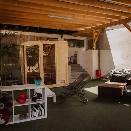 Apartment Tinyhaus & Souterrain In